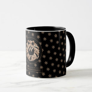 Christmas Wreath Snowflakes Black and Gold Mug
