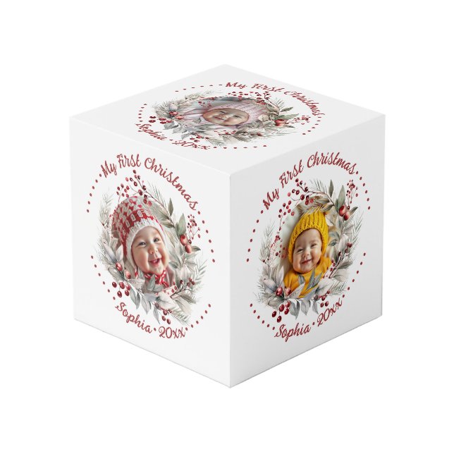 Christmas wreath with berries, greenery photo cube (Front Angled)