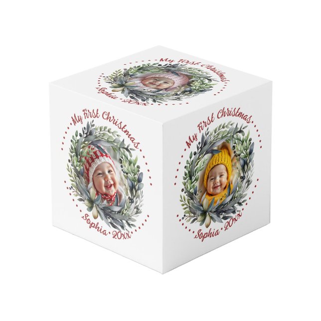 Christmas wreath with lush greenery photo cube (Front Angled)