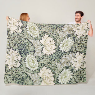Chrysanthemum, William Morris Fleece Blanket