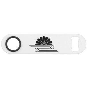 Chrysanthemum with water bar key