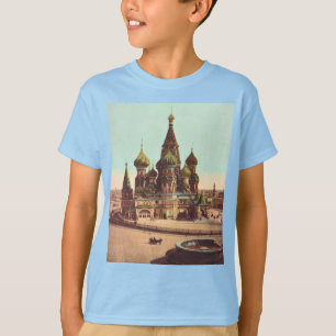 Church of St. Basil, Red Square Moscow T-Shirt