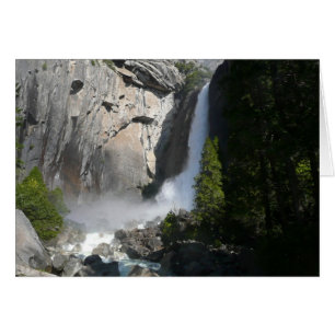 Chute inférieure de Yosemite au sentier de Lower Y