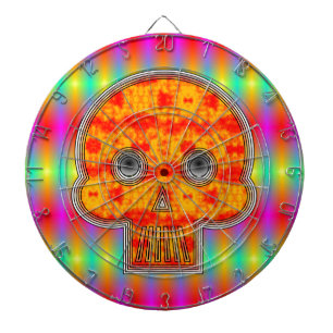 Cible De Fléchettes Crâne Robot Coloré Sur Arrière - plan Arc-En-Ciel