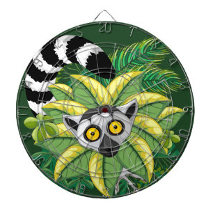 Cible De Fléchettes Lémuriens de Madagascar dans une jungle exotique