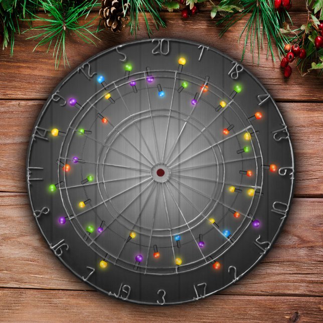 Cible De Fléchettes Lumières de Noël sur bois Arrière - plan Jeu d'hiv (Créateur téléchargé)