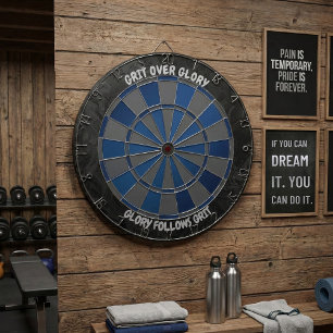 Cible De Fléchettes Navy et Charcoal Grit Over Glory Motivationnel