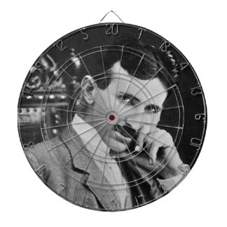 CIBLE DE FLÉCHETTES PORTRAIT DE NIKOLA TESLA EN NOIR