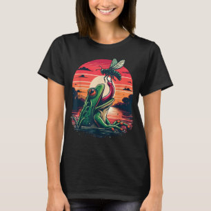 Cicada Comeback Tour  Funny Frog Catching Cicada F T-Shirt