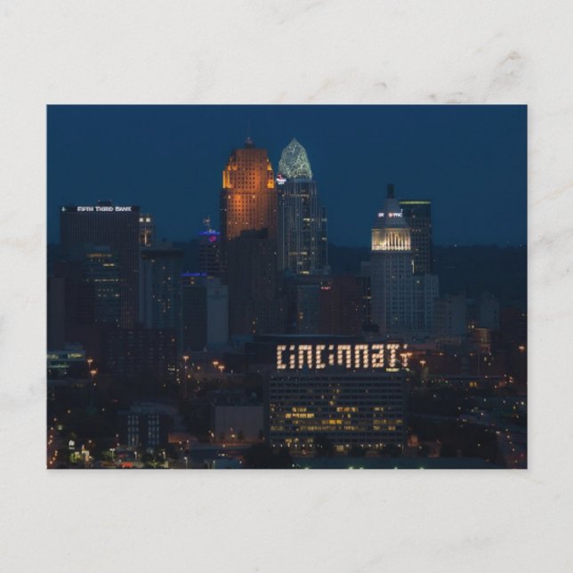  CINCINNATI. OHIO SKYLINE LIGHT SIGN Postcards (Front)