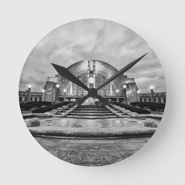Cincinnati Union Terminal Round Clock (Front)
