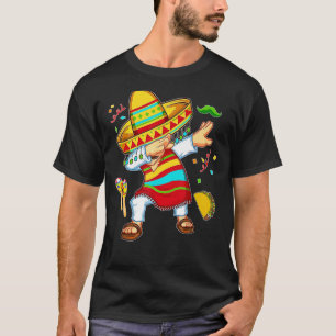 Cinco De Mayo Dabbing Mexican Poncho Sombrero Fies T-Shirt