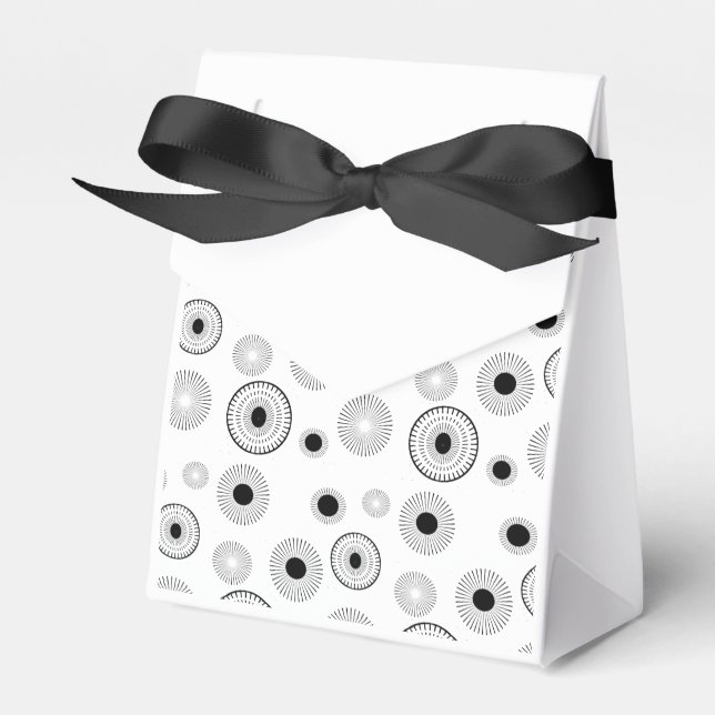 Circle Starburts Pattern- Black & White Favor Box (Front Side)
