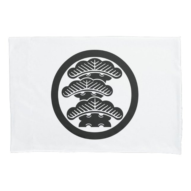 Circle with Left Three-Tiered Pine Pillowcase (Front)