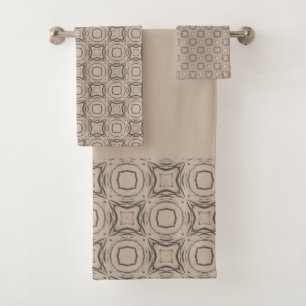 Circles and Diamonds in Bronze Pattern Bath Towel Set
