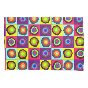 circles pattern pillowcase