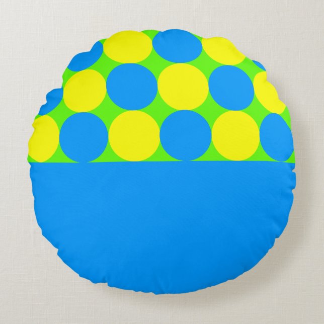 Circles Pattern Round Pillow (Front)