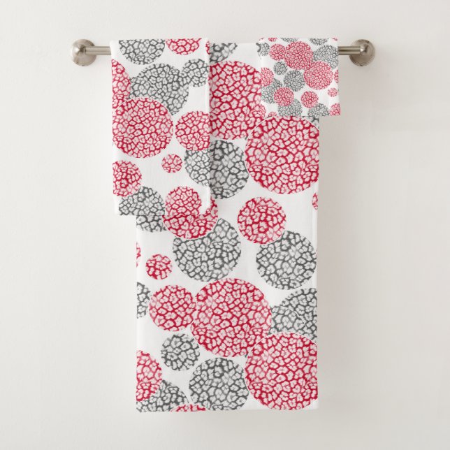  Circles with grey and red leopard skin print  Bath Towel Set (Insitu)