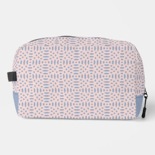circular shapes seamless pattern dopp kit