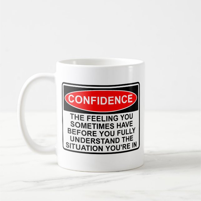 Citation de confiance indiquant la tasse drôle (Gauche)