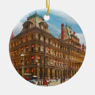 City - Cincinnati, OH - The Federal Building 1901 Ceramic Ornament