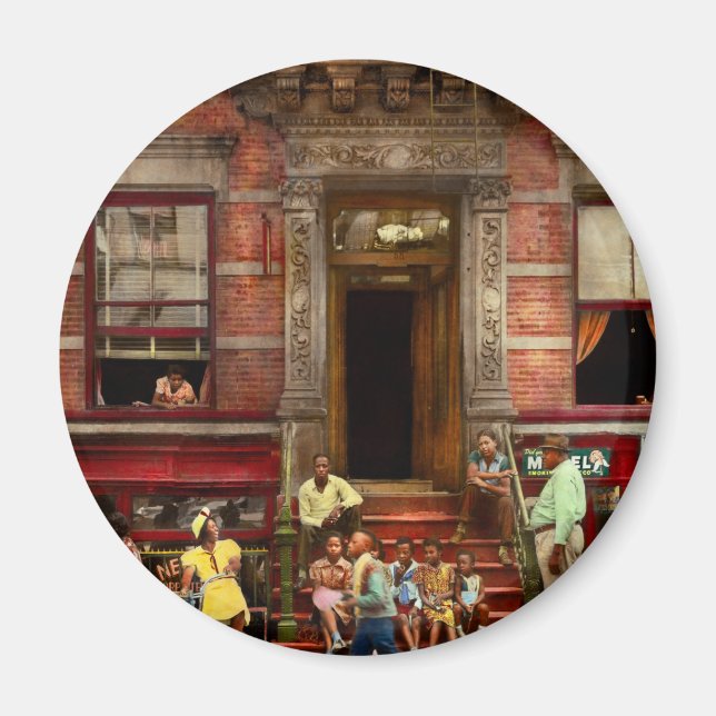 City - Harlem NY - Stoop life 1935 Magnet (Front)