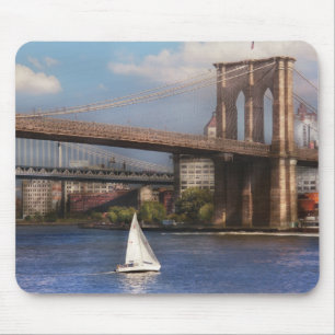 City - NY - Sailing under the Brooklyn Bridge Mouse Pad