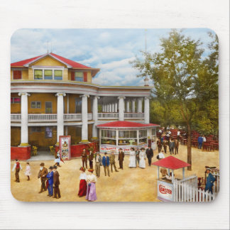 City - OH - The Chester Park Club House 1909 Mouse Pad