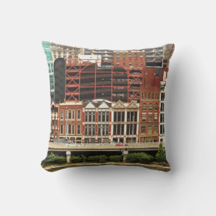 City - Pittsburg Pa - Fort Pitt Blvd Throw Pillow