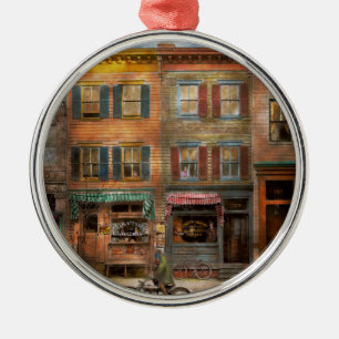 City - Washington DC - Ghosts of the past 1925 Metal Ornament