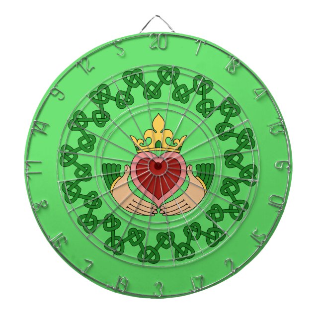 Claddagh and Green Knotwork Dartboard (Front)