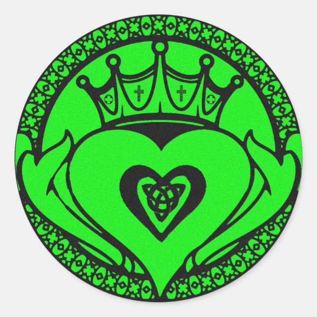 Claddagh Classic Round Sticker (Front)