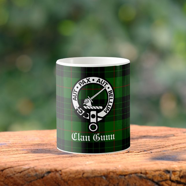 Clan Gunn Crest Badge and Tartan Coffee Mug (Creator Uploaded)