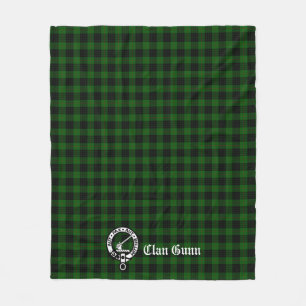 Clan Gunn Crest Badge and Tartan Fleece Blanket