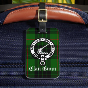 Clan Gunn Crest Badge and Tartan Luggage Tag