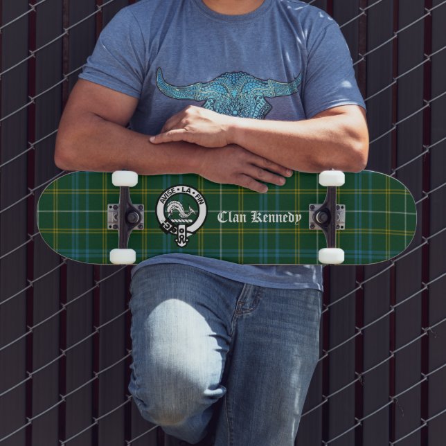 Clan Kennedy Crest Badge & Tartan  Skateboard (Outdoor 3)