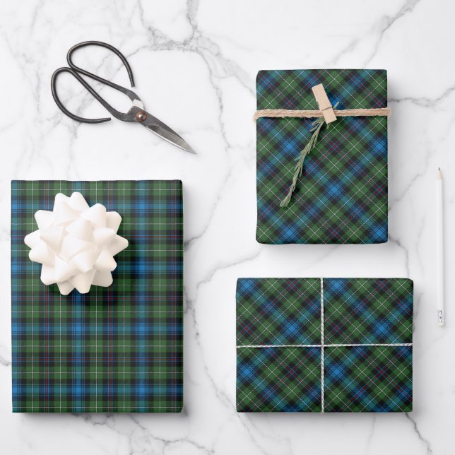 Clan MacKenzie Tartan Wrapping Paper Sheets (Front)