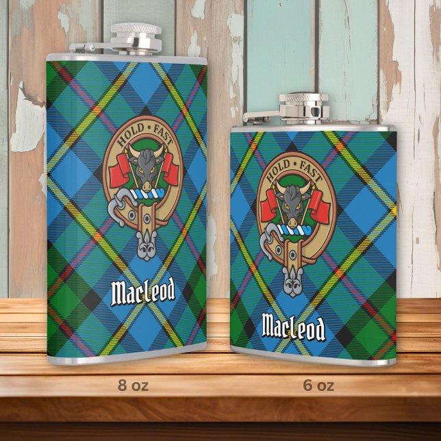 Clan MacLeod Crest Hip Flask (Creator Uploaded)