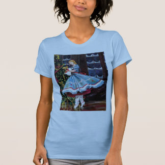 Clara et son T-shirt à manches courtes de
