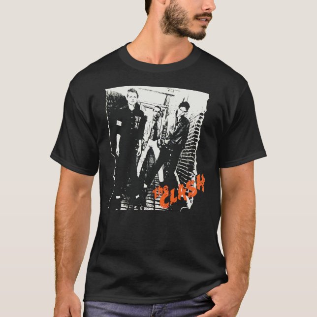 Clash Essential T-Shirt (Front)