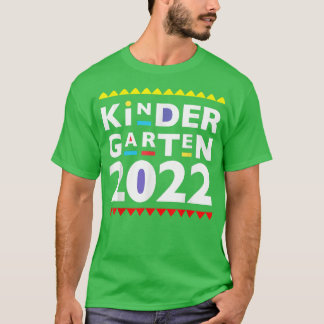 Class 2022 Kindergarten Year 90s TV Culture Gradua T-Shirt