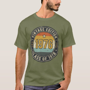 Class of 1976 Retro Sunset Stripes Distressed T-Shirt
