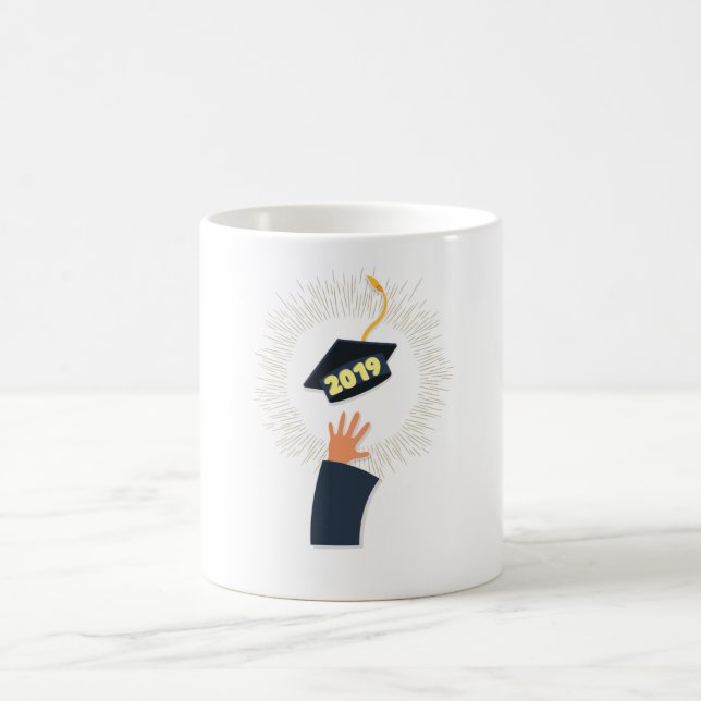 class of 2019 graduation cap, reunion design by coffee mug (Center)