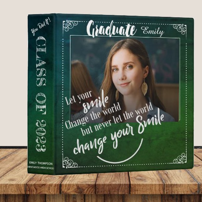 Class Of 2025 Graduation Photo Memories Green Binder (Creator Uploaded)