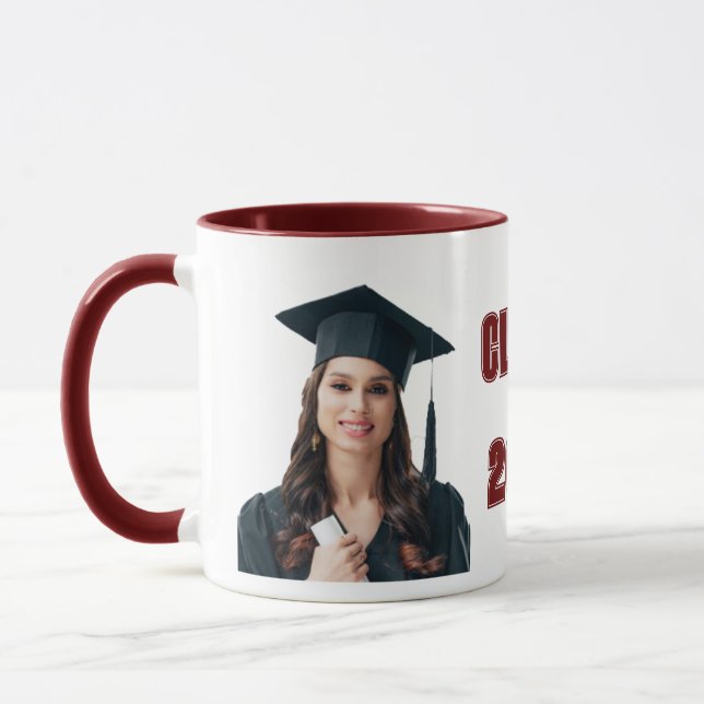 Classe De, Mug Photo Graduation (Gauche)