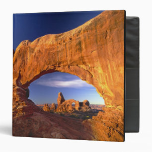 Classeur Arc de Turret, Parc national des Arches, Utah, Éta