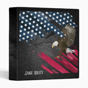 Classeur Bald Eagle sur le drapeau américain
