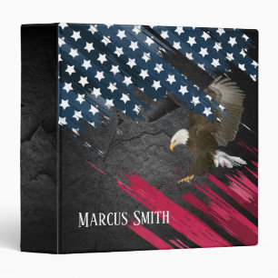 Classeur Bald Eagle sur le drapeau américain