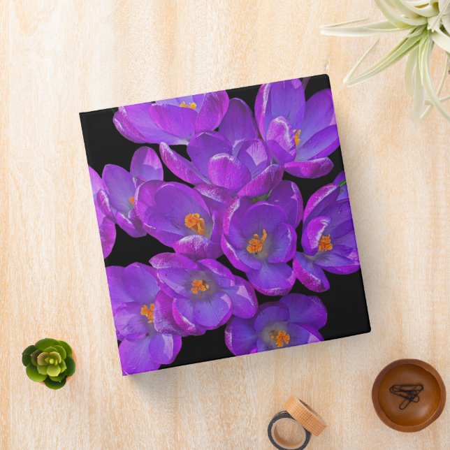 Classeur Beau Crocus de printemps violet Floral (In Situ)