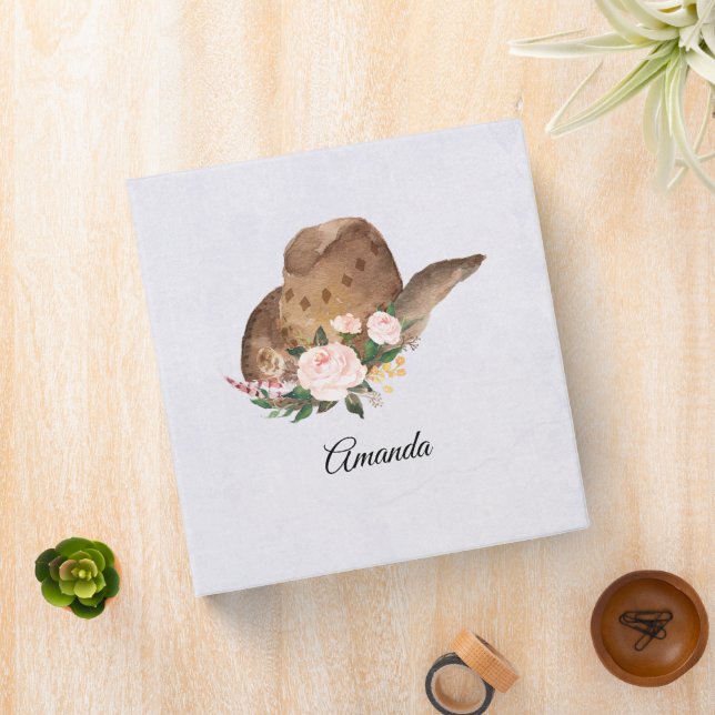 Classeur Casquette Brown Cowgirl avec fleurs roses (In Situ)